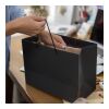 FSC Papier Geschenktasche 40 x 12 x 30cm 200g/m² Schwarz | ohne Werbeanbringung | Nicht verfügbar | Nicht verfügbar