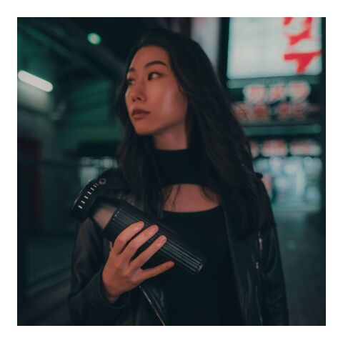 Timeos Trinkflasche aus recy.Edelstahl, 690 ml. Mit LED-Erinnerung Schwarz | ohne Werbeanbringung | Nicht verfügbar | Nicht verfügbar | Nicht verfügbar