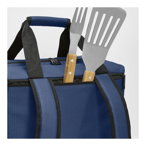 Dublin 28L Kühltasche aus rPET.Fronttasche und zwei Seitentaschen Blau | ohne Werbeanbringung | Nicht verfügbar | Nicht verfügbar | Nicht verfügbar