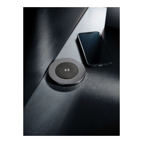 Terra 10W Wireless Charger aus RCS recyceltem Aluminium grau | ohne Werbeanbringung | Nicht verfügbar | Nicht verfügbar