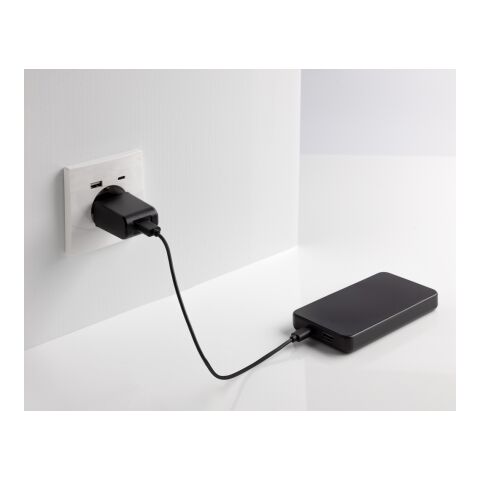 Boostcore 10.000mAh Powerbank aus RCS rec. Kunststoff schwarz | ohne Werbeanbringung | Nicht verfügbar | Nicht verfügbar